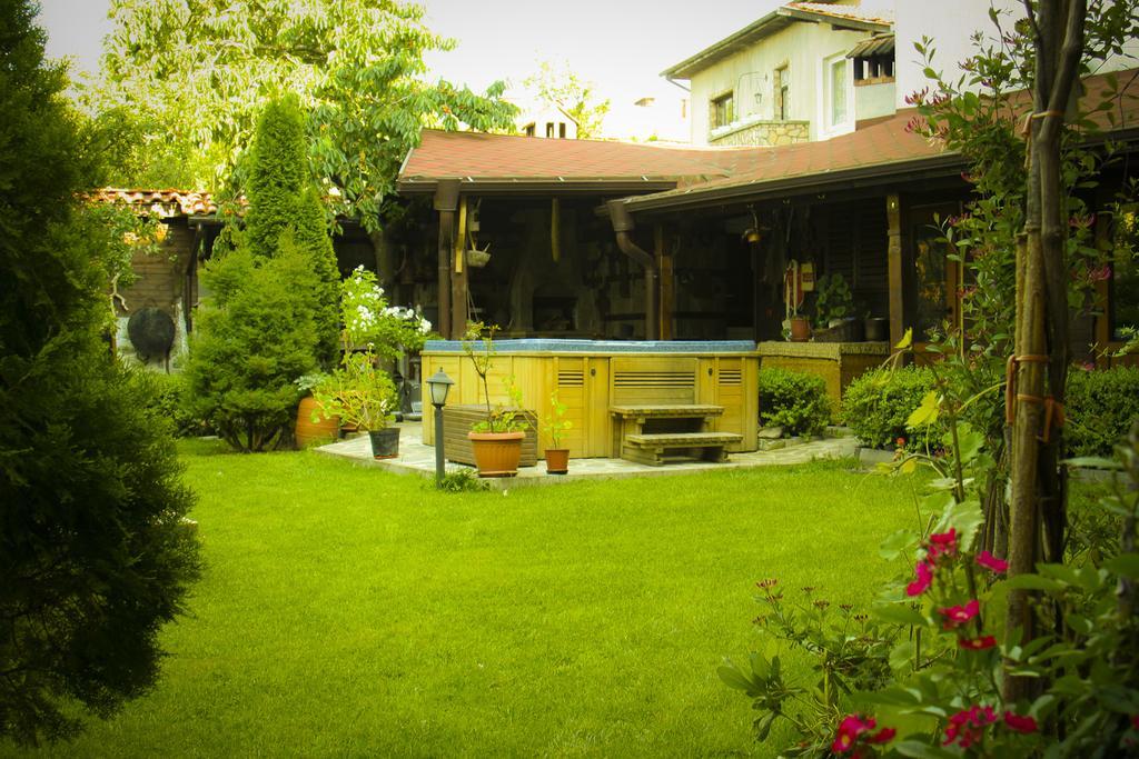 Guest House Chicho Tsane バンスコ エクステリア 写真